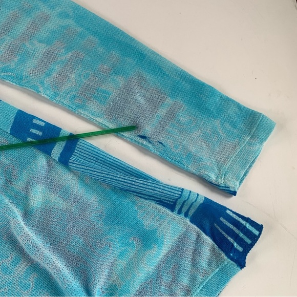 Custo Barcelona lightweight long sleeve tee size small - Picture 12 of 15